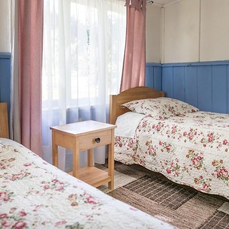 La Casona, Bano Compartido Bed & Breakfast Villa Cerro Castillo Bagian luar foto